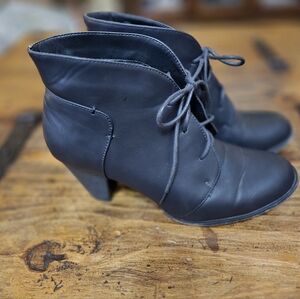 Elegant Black Ankle Bootie